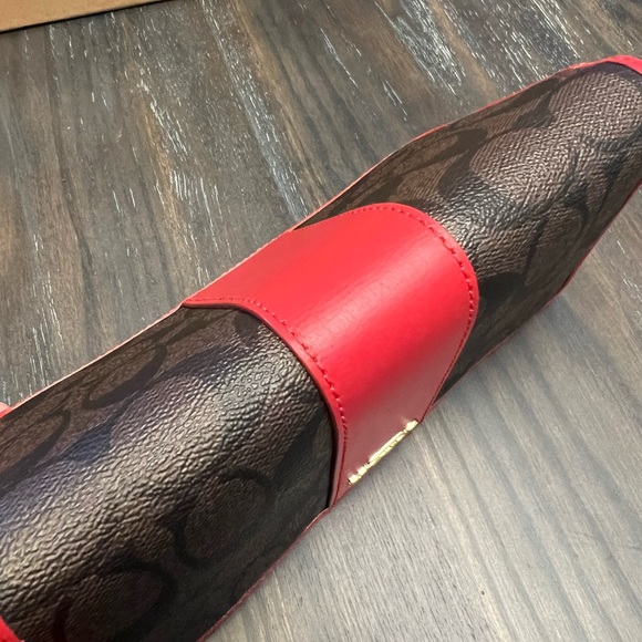 Coach Long Accordion Wallet In Signature Canvas With Red - Picture 5 of 5